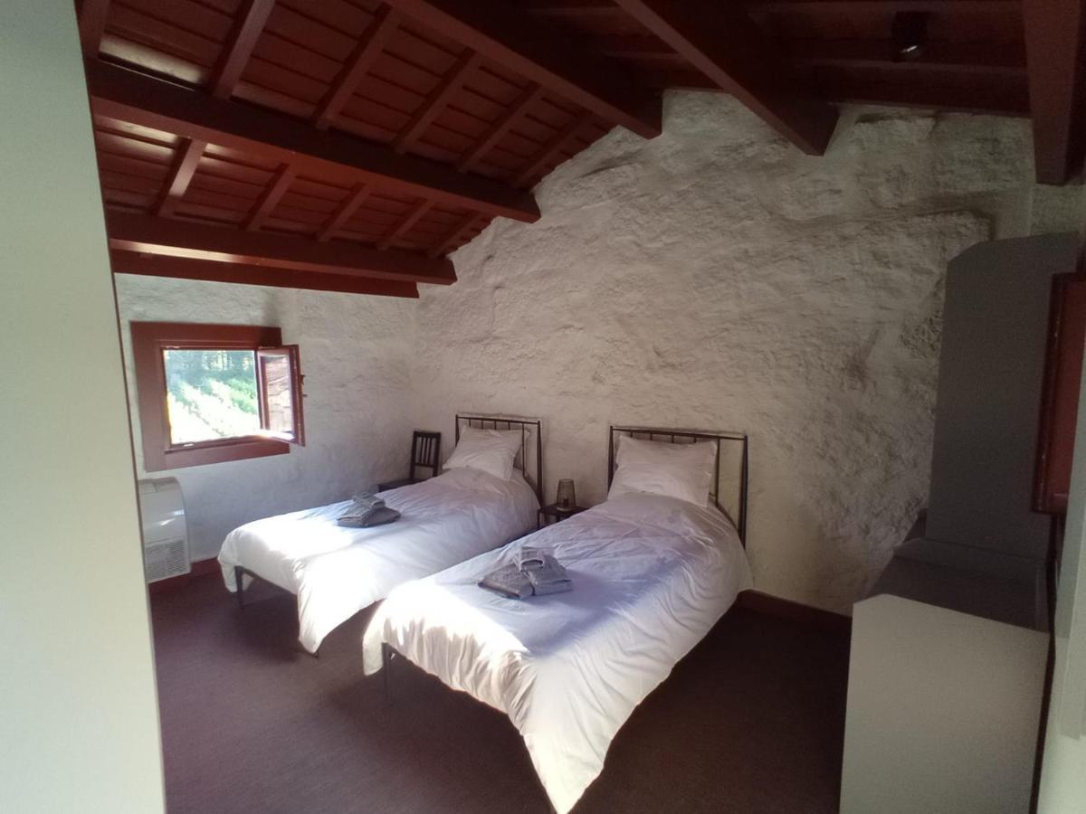 Quinta Pousada De Fora Wines & Tourism Γκιμαράες Δωμάτιο φωτογραφία